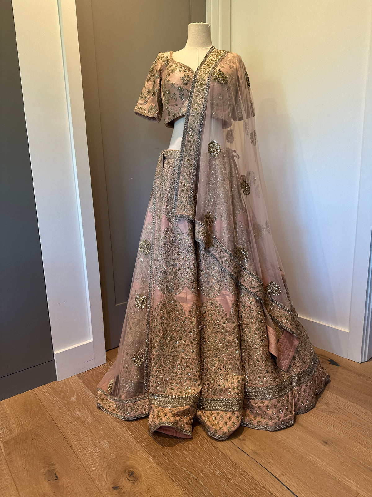Preloved Sabyasachi Bridal Lehenga