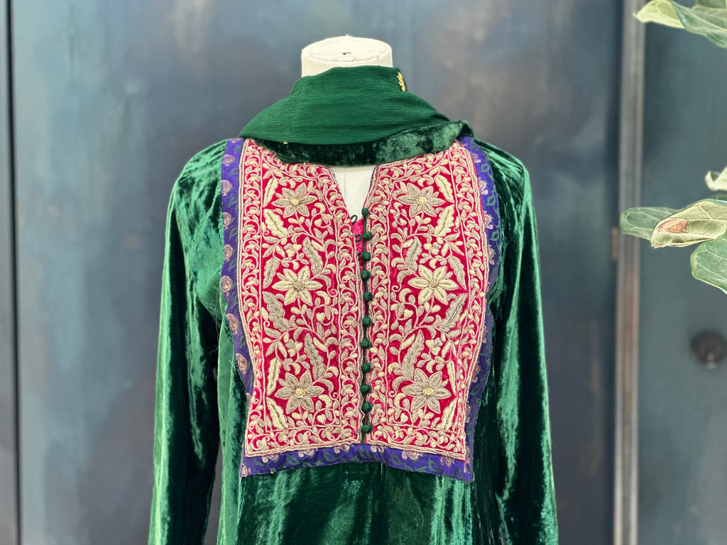 Nidhi Tholia Velvet Kurta Set